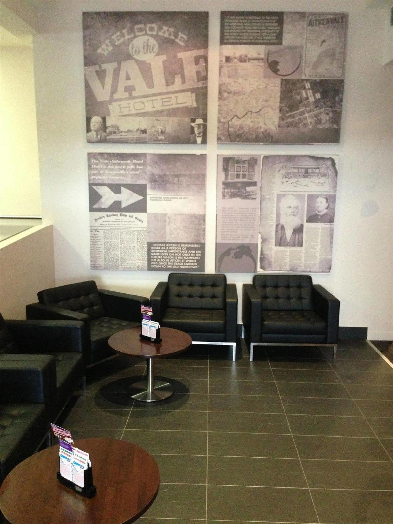 Vale Hotel Townsville Buitenkant foto