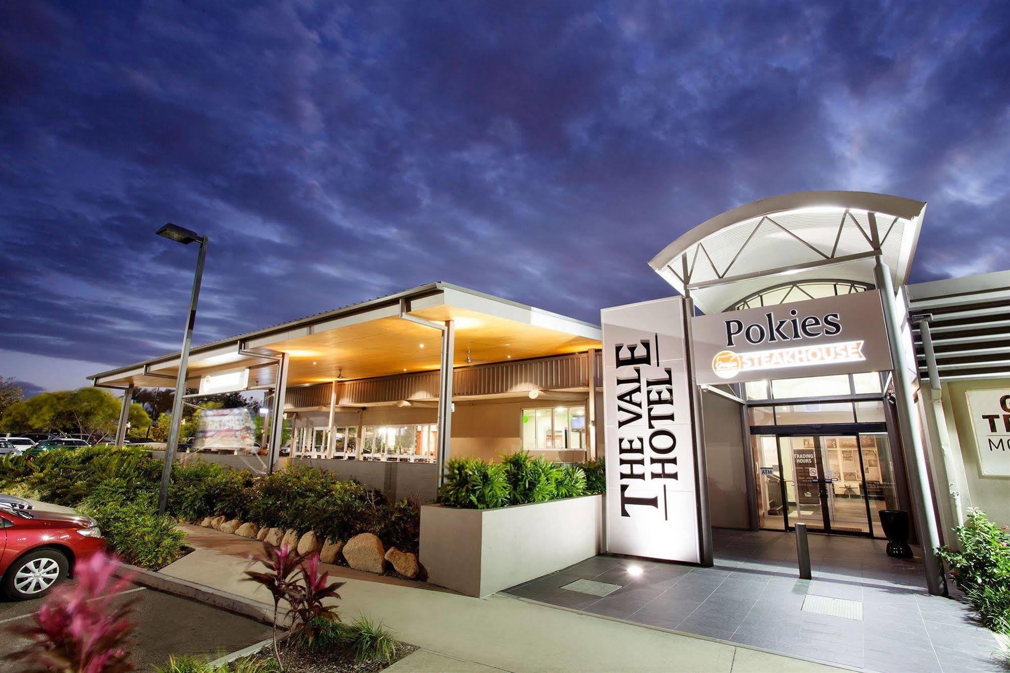Vale Hotel Townsville Buitenkant foto