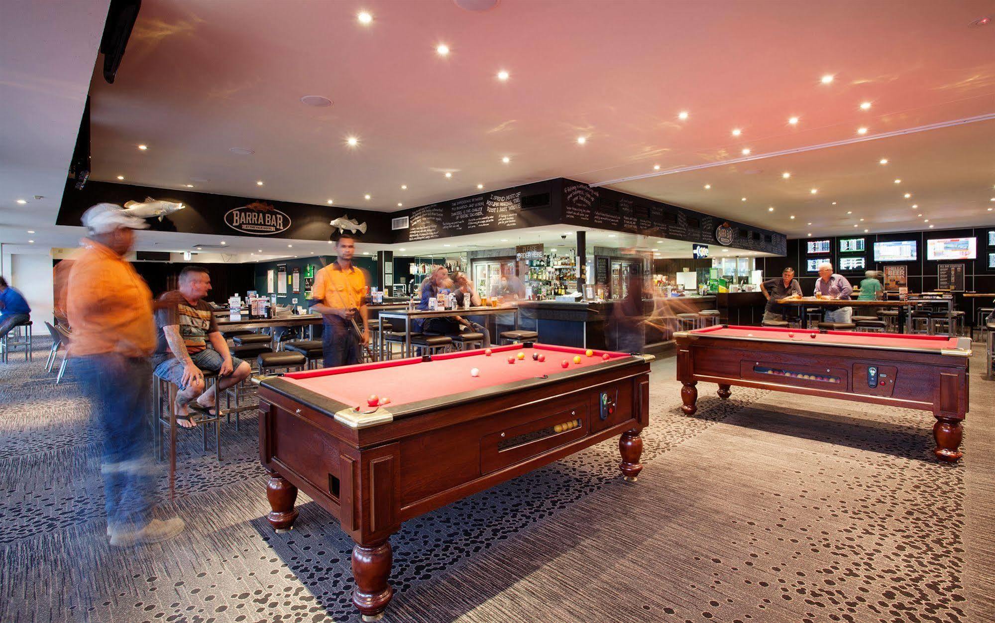 Vale Hotel Townsville Buitenkant foto